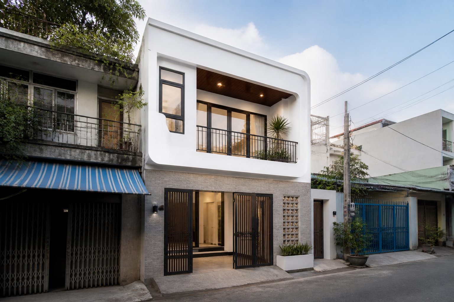 Nhà phố sau cải tạo mặt tiền